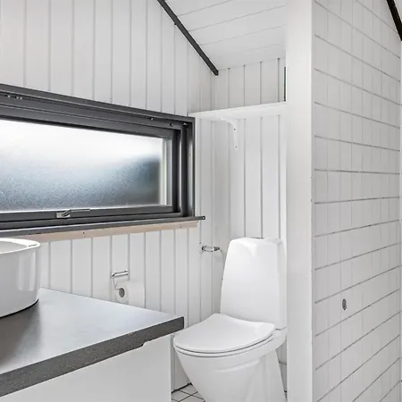 Holiday home Filipa - 200m From The Sea By Interhome